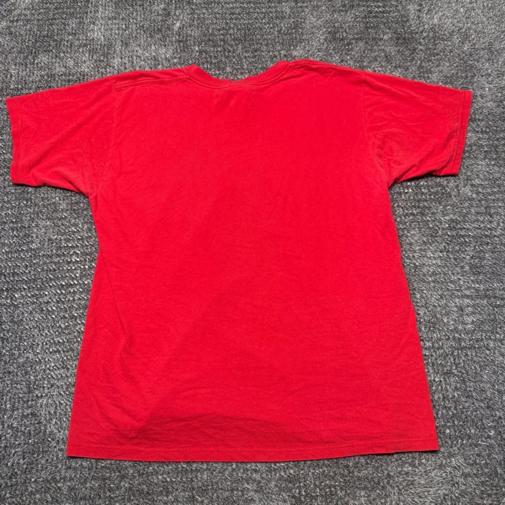 Vintage Disney Disneyland T-Shirt L Mens Mickey Inc Red Character Spellout - Picture 2 of 9